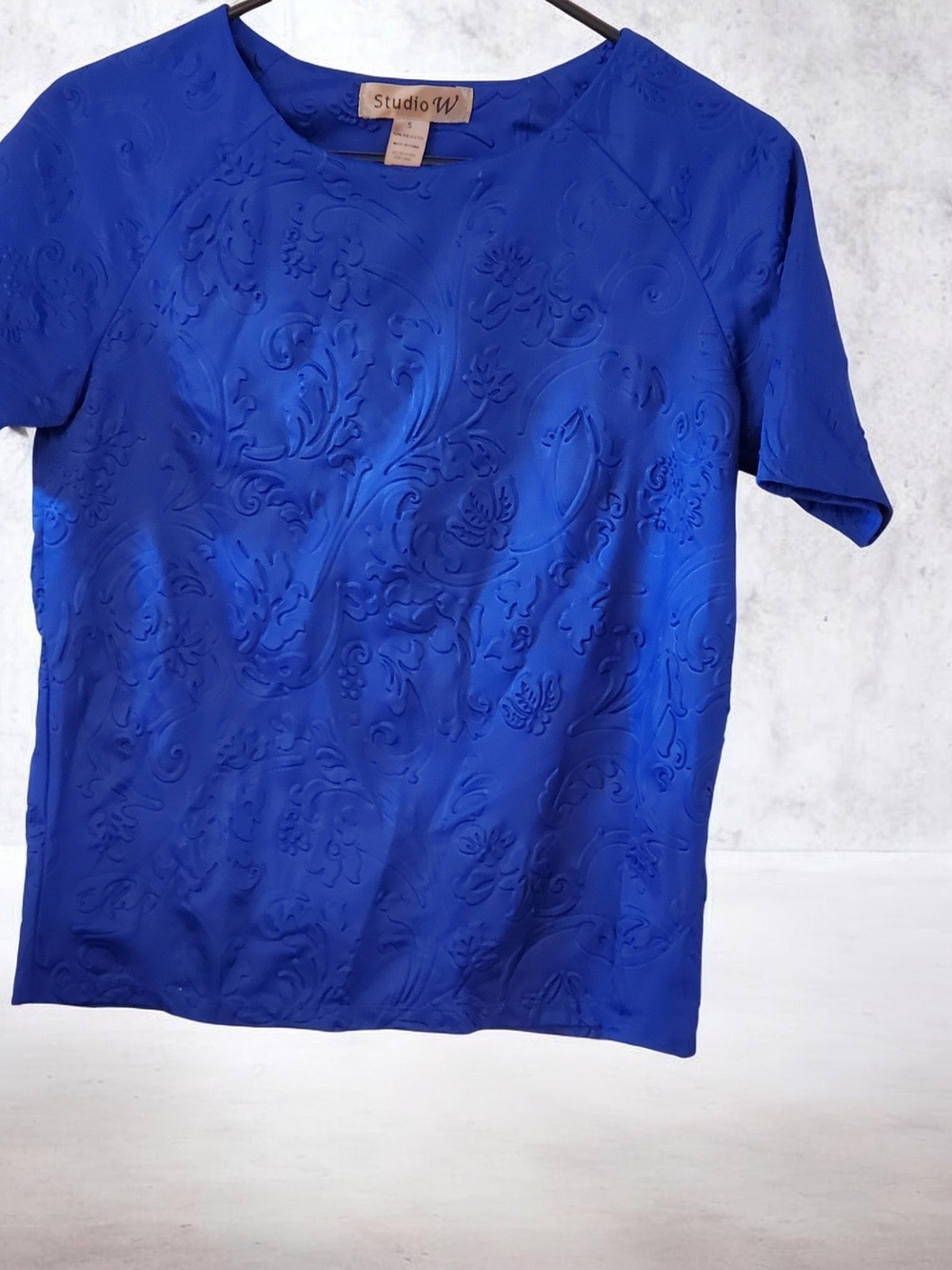 Studio W Textured Short Sleeve Royal Blue Crewneck Shirt In Small